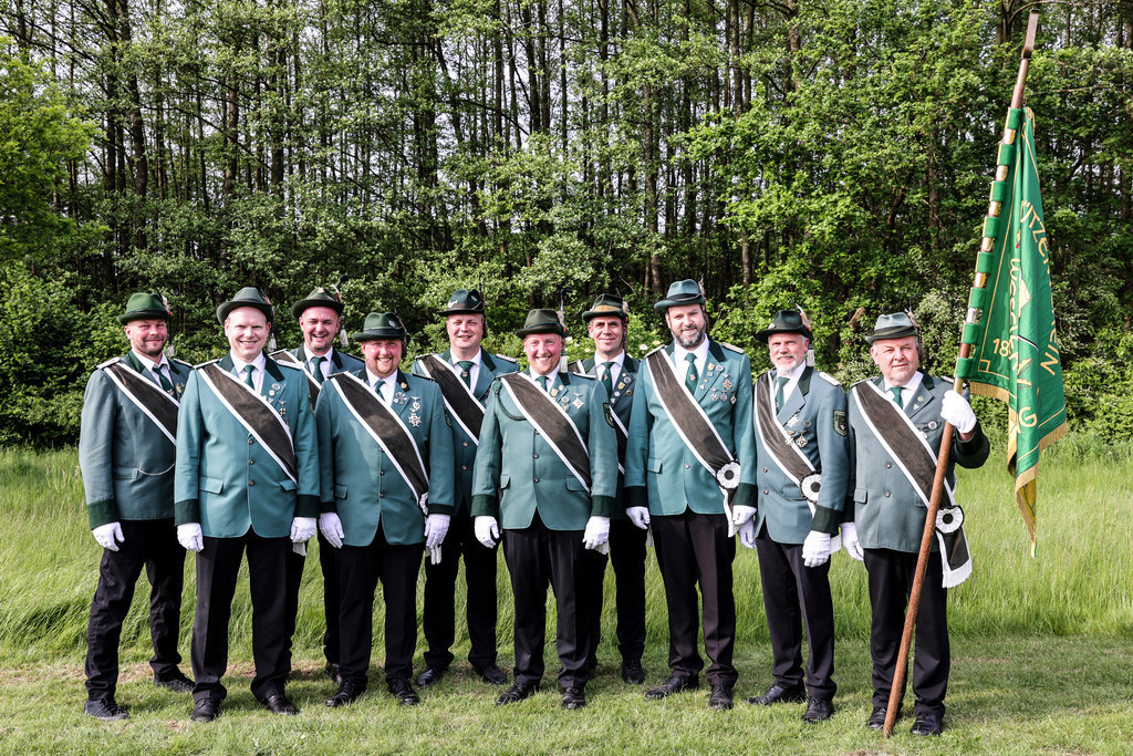 top-top.de 240510-071 | Foto, Video, Fotografie, Videografie, Fotobox, DJ, Discjockey, Musik, Musikbox, Veranstaltung, Photobooth, Amazon, Ebay, Buchtipp, Bestseller, Autor, Verlag, Buch, Wesel, Hamminkeln, NRW, Dinslaken, Rees, Drohne, Hochzeit, Party, Fotobox, Wesel, Fotograf