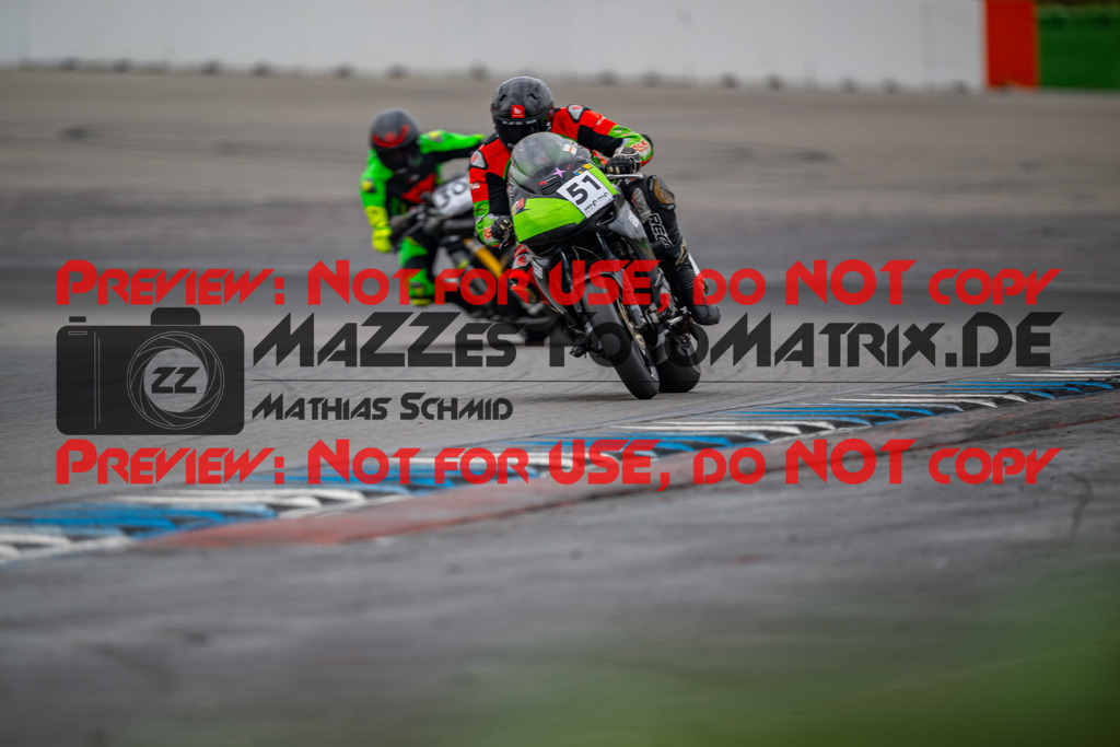 MaZZes-Fotomatrix-20260809-576535 | R1