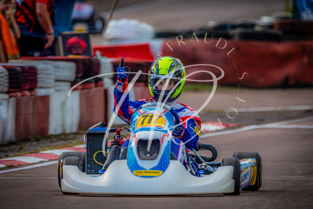 FC5682E6-7E35-4038-9338-327D2B514D30 | traudl_s_fotos