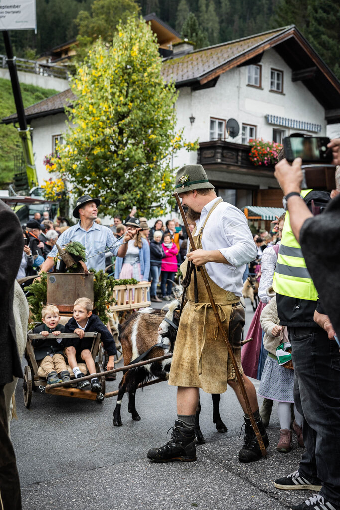 Rupertifest_Flachau_2k25_Webauflösung-314 | Bildershop Chri Fischbacher - Realisiert mit Pictrs.com