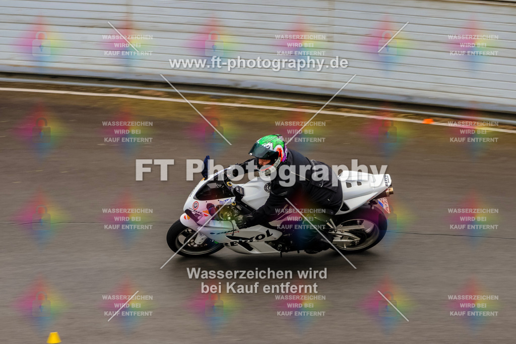 OBK-6000 | Hier findet Ihr Bilder von Touristenfahrten auf der Nürburgring Nordschleife oder von anderen Veranstaltungen die ich besucht habe. Viel Spass beim Durch Schauen 