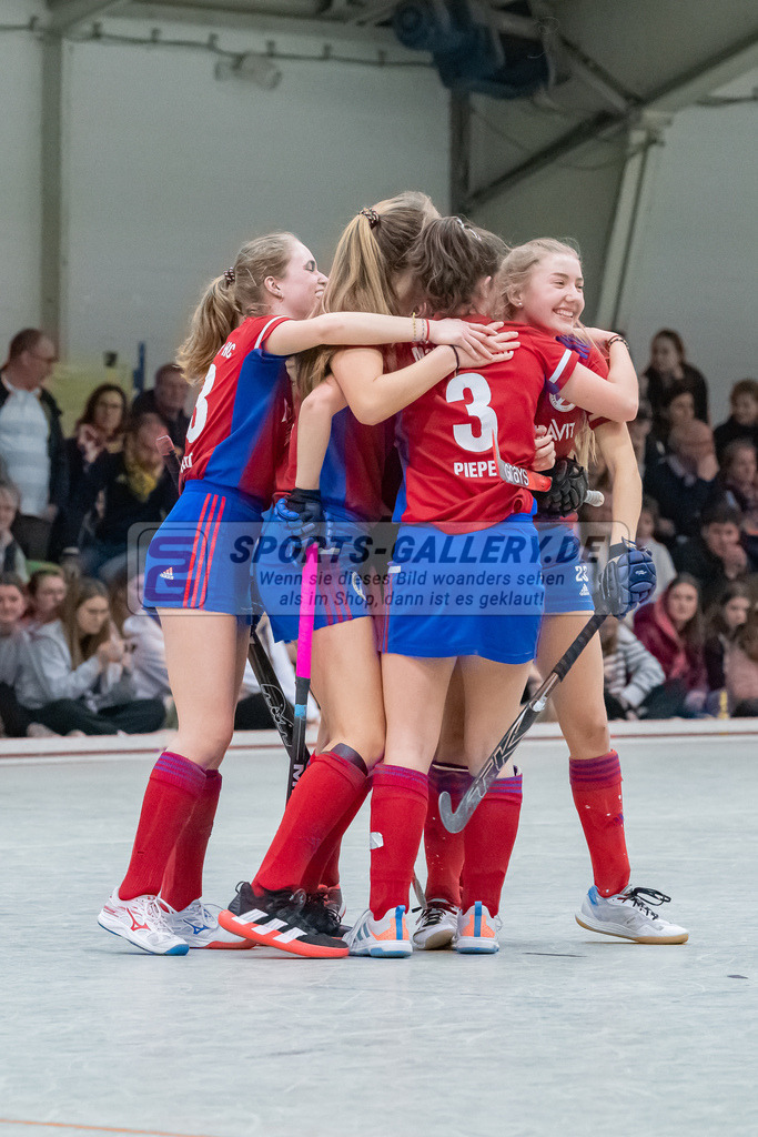 HK_20230226_105247 | Deutsche Meisterschaft WU16 Spiel um Platz 3 UHC Hamburg - Mannheimer HC am 26.2.2023 DSC 99, Düsseldorf ,