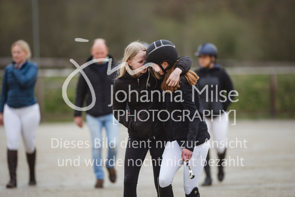 240330_Fruehlingsfest_Stil-M-909 | Deine schönsten Turniermomente als professionelle Fotos! Entdecke hochwertige Pferdesport-Fotografie im Online-Shop. Jetzt Fotos finden & bestellen!