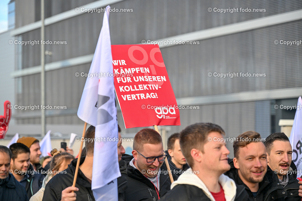 Engel_ Schwertberg_ Streik_ Metaller_ 16.11.2023-11 | 16.11.2023, Schwertberg, AUT, Engel im Bild Engel, Streik, Metaller
