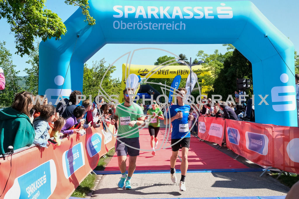 ..... | LINZ,AUSTRIA,27.April 24, Int. 3 Brückenlauf Linz  , Image shows: Photo: WAPICS / Michael ring