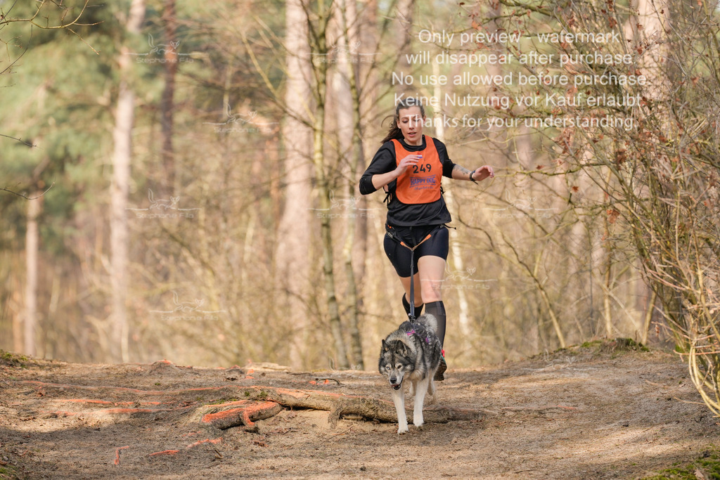 LangeCross_So-392 | stephaniefillaphotographie - Realisiert mit Pictrs.com