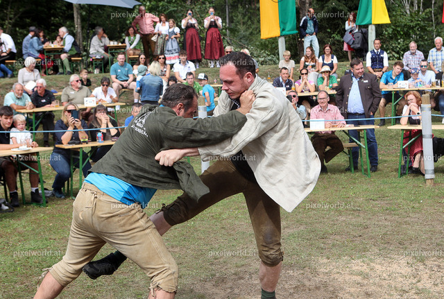 Ringen am Wachsenberg | Bildershop von pixelworld.at - Realisiert mit Pictrs.com