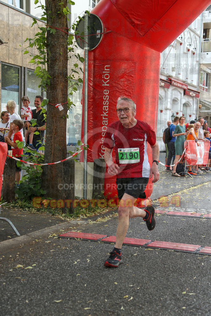 220625_1700_EX1_5748 | Sportfotografie im Rhein-Sieg Kreis, Köln, Bonn, NRW, Rheinland Pfalz, Hessen, etc. Unser Tätigkeitsfeld umfasst den Laufsport vom Volkslauf über den Marathon, Duathlon, Triathon bis zum Ultralauf wie Kölnpfad Ultra oder Schindertrail.