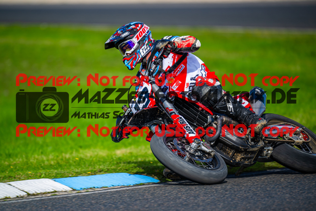 MaZZes_Fotomatrix_20240928_6007705_5567 | S1ON