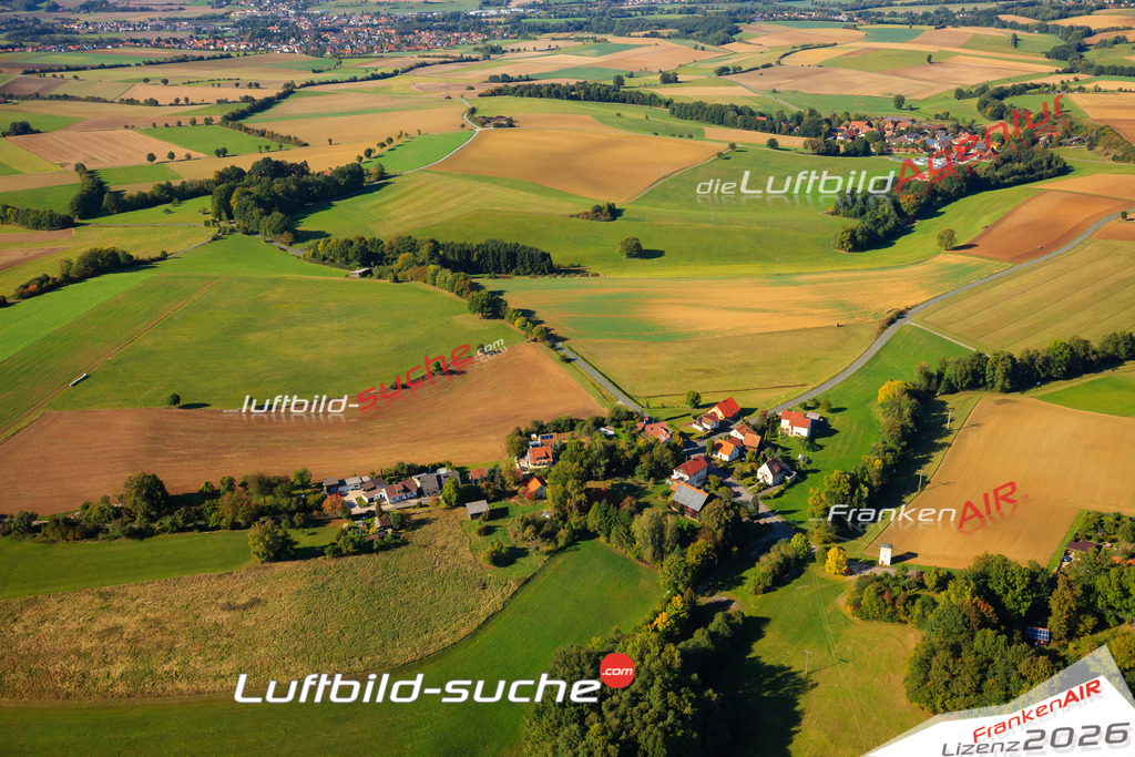 Die Luftaufnahme Hain - Küps wurde vom UL-Flugzeug (keine Drohne) aus fotografiert.Hohe Druck- Auflösung-die Geschenkidee!