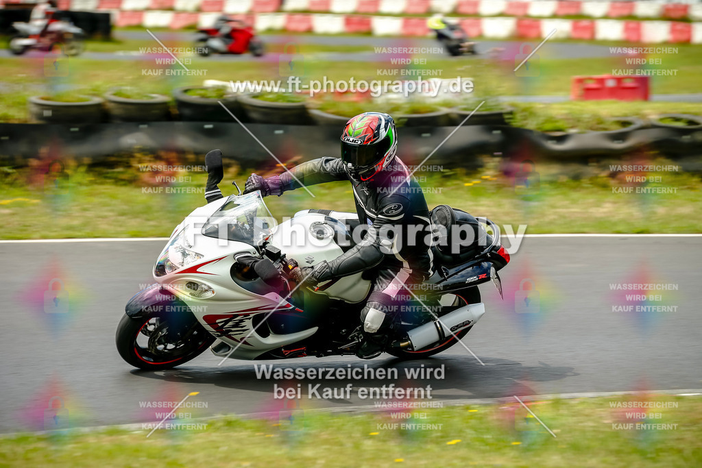 VBK-4667 | Hier findet Ihr Bilder von Touristenfahrten auf der Nürburgring Nordschleife oder von anderen Veranstaltungen die ich besucht habe. Viel Spass beim Durch Schauen 