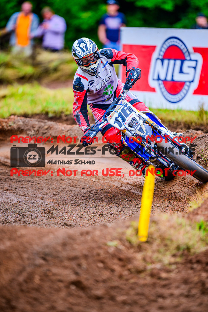 MaZZes_FotoMatrix_240818_6007705_8087 | S1