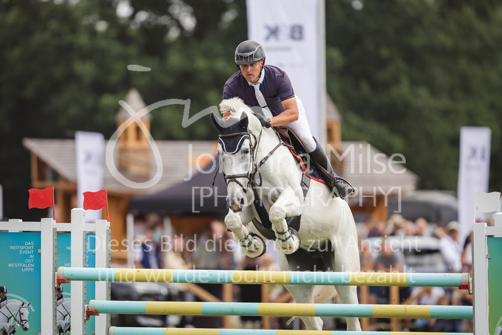 230716_LC_GroßerPreis-916 | Deine schönsten Turniermomente als professionelle Fotos! Entdecke hochwertige Pferdesport-Fotografie im Online-Shop. Jetzt Fotos finden & bestellen!