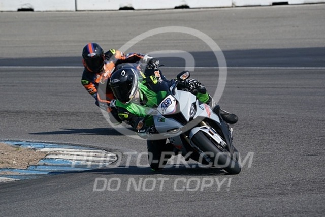 2022_05_09_PBK_22265 | Sportfotografie; SlowMotion; Video; Rennstrecke; Hafeneger; Speer; Racing; RSE; BMW; CBO; Trackday; Motorsportarena; Hockenheimring; Brno; Most; Barcelona; Valencia