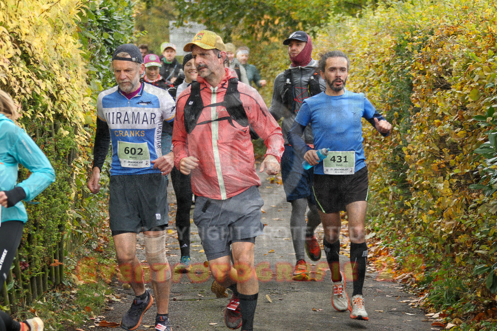 251026_1006_EV4_4158 | Sportfotografie im Rhein-Sieg Kreis, Köln, Bonn, NRW, Rheinland Pfalz, Hessen, etc. Unser Tätigkeitsfeld umfasst den Laufsport vom Volkslauf über den Marathon, Duathlon, Triathon bis zum Ultralauf wie Kölnpfad Ultra oder Schindertrail.