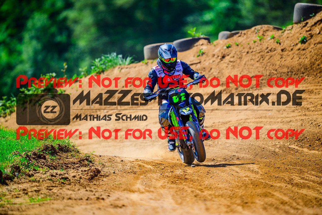 MaZZes_FotoMatrix_240511_6007705_2474 | UE40