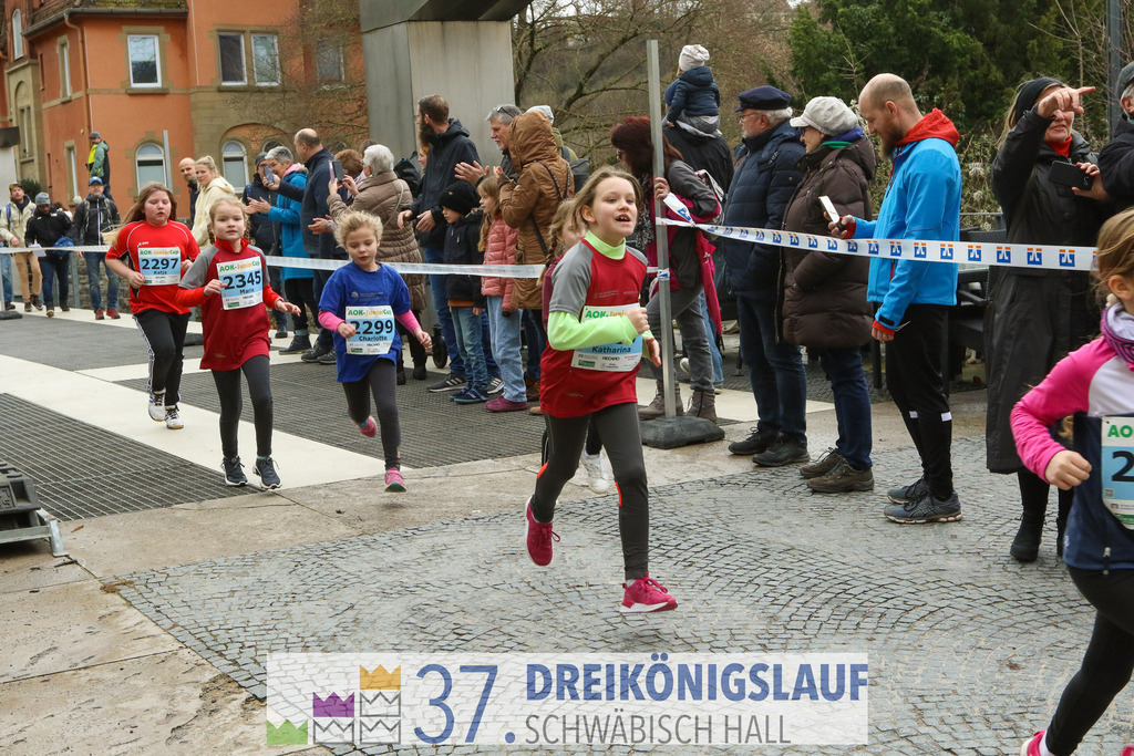 AOK JuniorCup 400m | 3Koenigslauf 2023 - Realisiert mit Pictrs.com