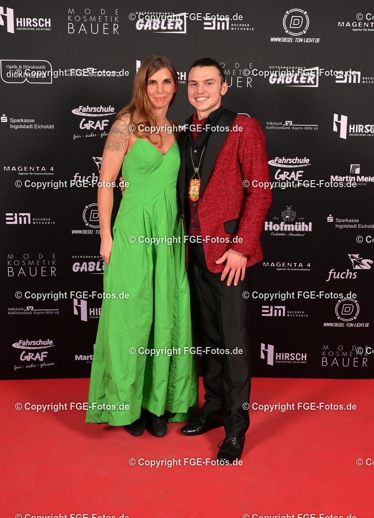 20240127-fge-fotos-0085 | Hofball der FGE am 27.01.2024 im Alten Stadttheater in Eichstätt. - Realisiert mit Pictrs.com