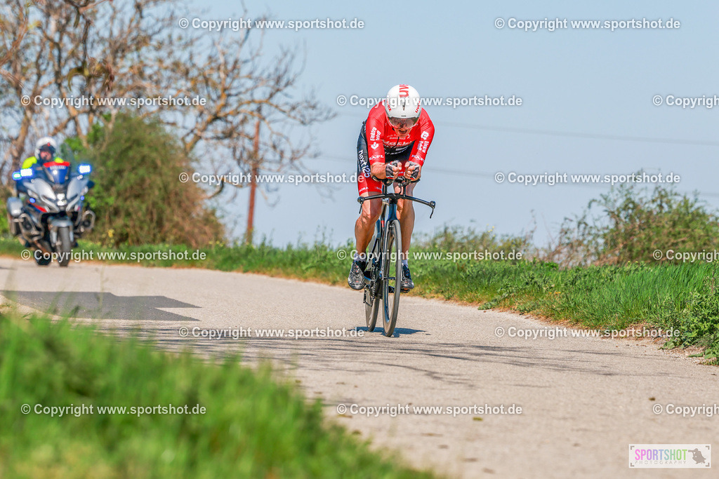 366_AR7_4115 | Neusiedlersee Radmarathon 2026@sportshot_your_pictrs #yourpictures#roadtowm2029 #nrm #neusiedlerseeradmarathon #neusiedlersee #neusiedlerseetourismus #burgenland #mörbisch #nrm26 #burgenlandtourismus #voglundco #poweredbyburgenlandtourismus #radsport #rad #marathon #ucigranfondo #visitburgenland #ucigranfondoworldseries