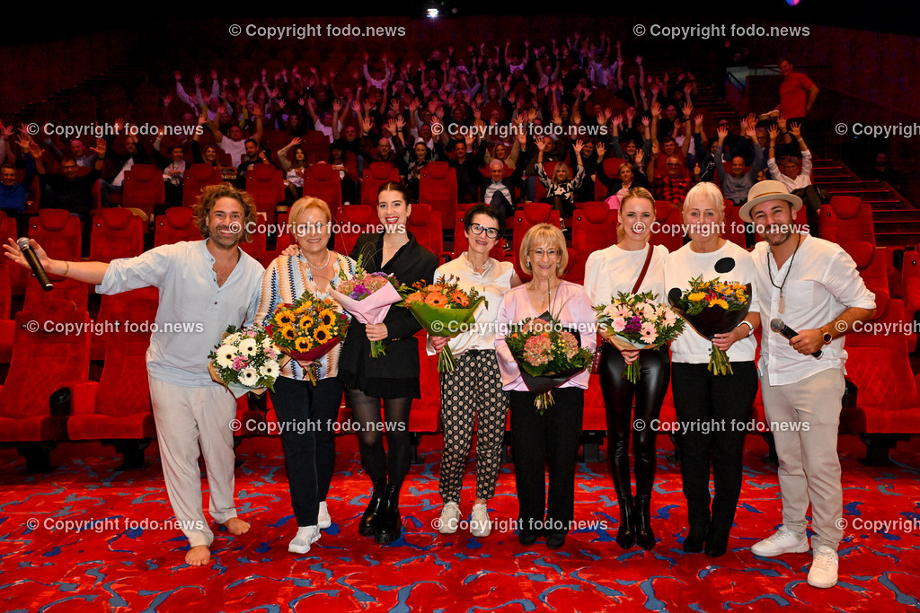 Lassts mas sche griassn_ 2 Tagesbart_ 31.10.2024-153 | bilder, linz, oberösterreich, österreich, europa, photo, foto, tiere, hunde, landwirtschaft, landschaft, politik, wirtschaft, wissenschaft, industrie, verkehr, medizin, society, fodo.news