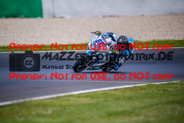 MaZZes_FotoMatrix_220506_92727 | Fotograf Mathias Schmid
Sportfotograf,
Eventfotograf,
Hochzeitsfotograf,
Portraitfotograf