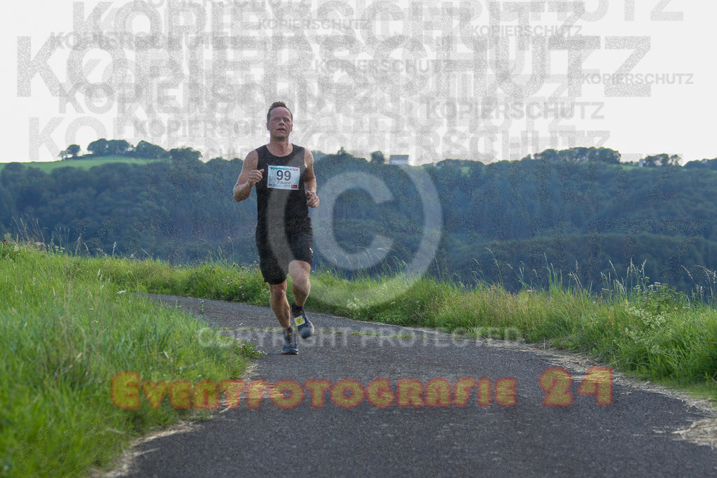 230804_1901_EV4_3967 | Sportfotografie im Rhein-Sieg Kreis, Köln, Bonn, NRW, Rheinland Pfalz, Hessen, etc. Unser Tätigkeitsfeld umfasst den Laufsport vom Volkslauf über den Marathon, Duathlon, Triathon bis zum Ultralauf wie Kölnpfad Ultra oder Schindertrail.