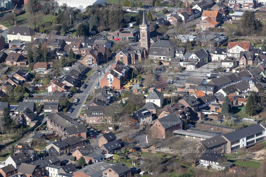 Luftbilder Issum_47661-1558 | Aerial view Issum ,Industry ,Brewery Diebels, Altbier , German beer , ABInbev ,Anheuser-Busch InBev, - Realisiert mit Pictrs.com