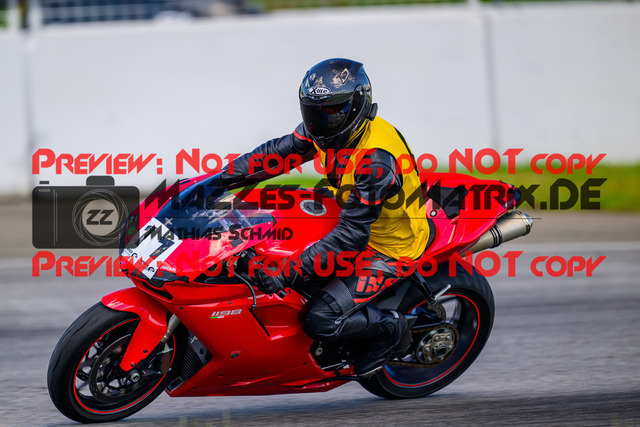 MaZZes_FotoMatrix_240520_6021986_1207 | INST