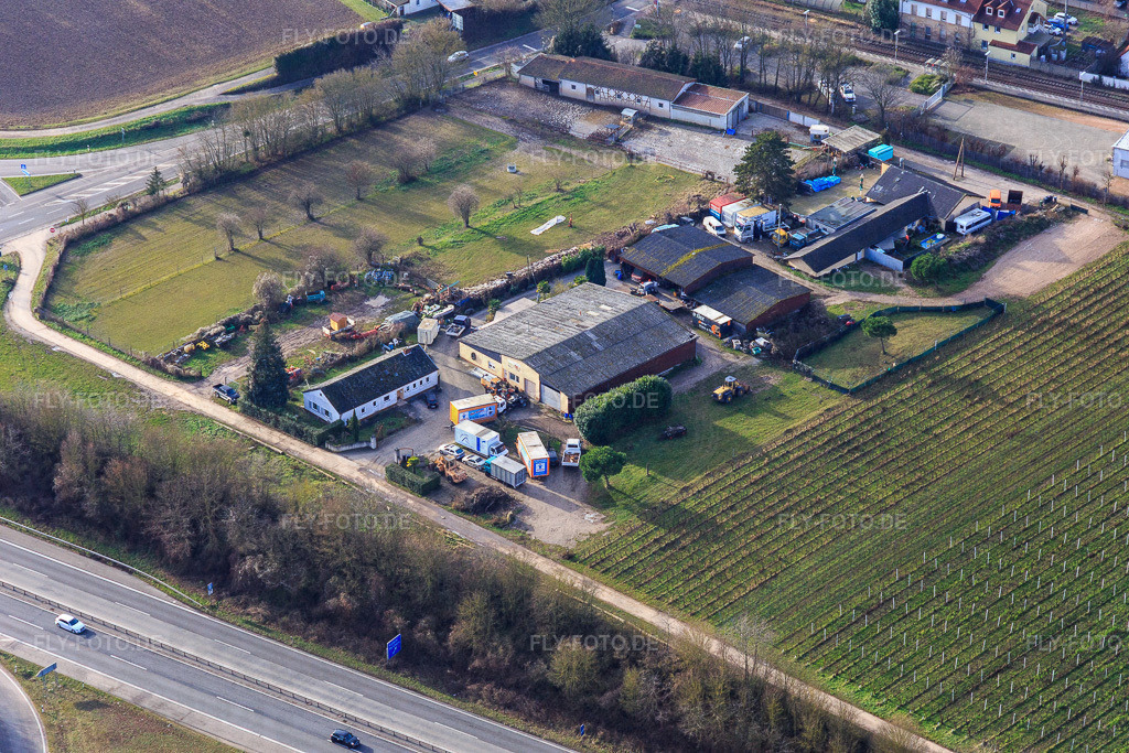 NFZ-Nutzfahrzeuge Heinle | Luftbild: NFZ-Nutzfahrzeuge Heinle in Insheim im Bundesland Rheinland-Pfalz in Deutschland. Foto: IMG_145165.jpg vom 04.01.2025 durch ©2025 Werner Riehm fly-foto.de/copyright - Realisiert mit Pictrs.com