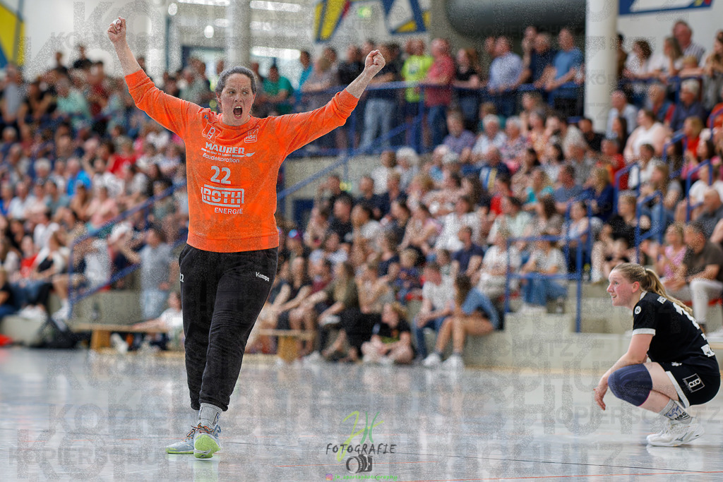 HSG Wettenberg - HSG Lumdatal | Wiederholungs-/Entscheidungsspiel um die Meisterschaft in der Frauen Oberliga Mitte und Aufstieg in die RegionalligaHSG Wettenberg - HSG Lumdatal am 11.05.2025 in Launsbach (Wettenberg) (Halle GS Launsbach (Wettenberg))Photo © 2025 - Jörg Heinrich - Realisiert mit Pictrs.com