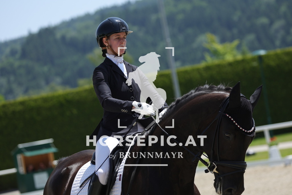 0P6A1586 | Willkommen bei Brunnmayr - Design & Fotografie – Ihrem Spezialisten für Reitturniere und Pferdeveranstaltungen in Oberösterreich, Salzburg und Bayern! Seit über 17 Jahren sind wir leidenschaftlich dabei.