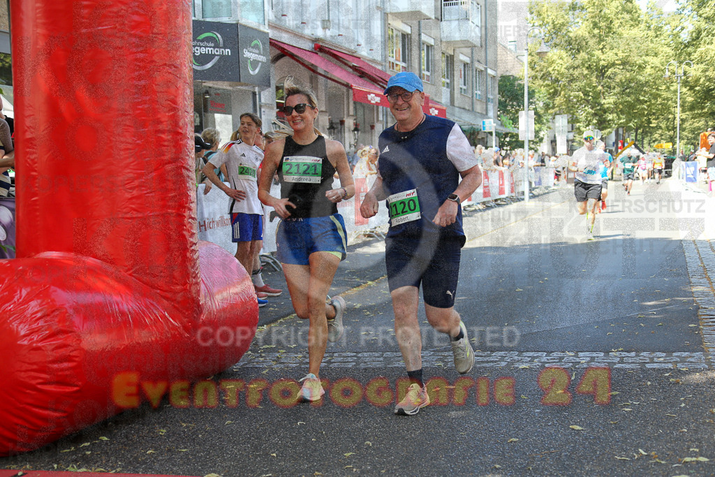 250621_1217_EX1_5496 | Sportfotografie im Rhein-Sieg Kreis, Köln, Bonn, NRW, Rheinland Pfalz, Hessen, etc. Unser Tätigkeitsfeld umfasst den Laufsport vom Volkslauf über den Marathon, Duathlon, Triathon bis zum Ultralauf wie Kölnpfad Ultra oder Schindertrail.