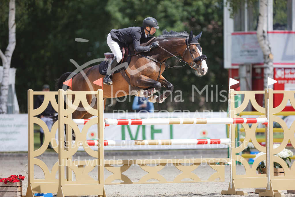 220602_CSI-Wohlde_YoungsterTour-219 | CSIYH1* - Internationale Zweiphasenspringprüfung (1,35 m) 
Youngster Tour für 7jährige Pferde
02.06.2022
