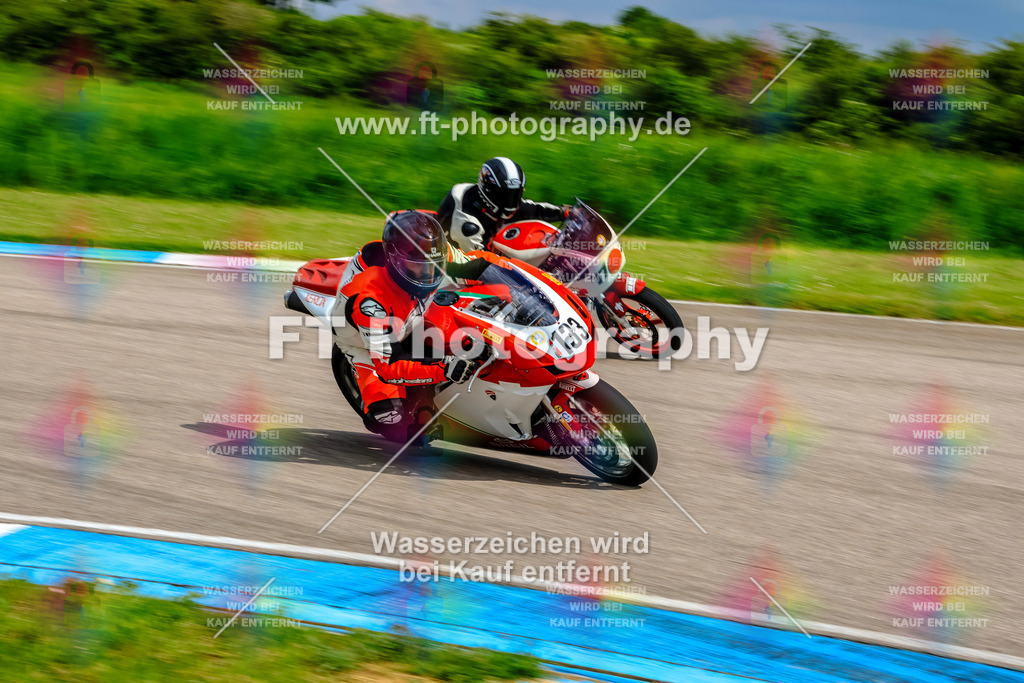 MotoTeam-9319 | Hier findet Ihr Bilder von Touristenfahrten auf der Nürburgring Nordschleife oder von anderen Veranstaltungen die ich besucht habe. Viel Spass beim Durch Schauen 