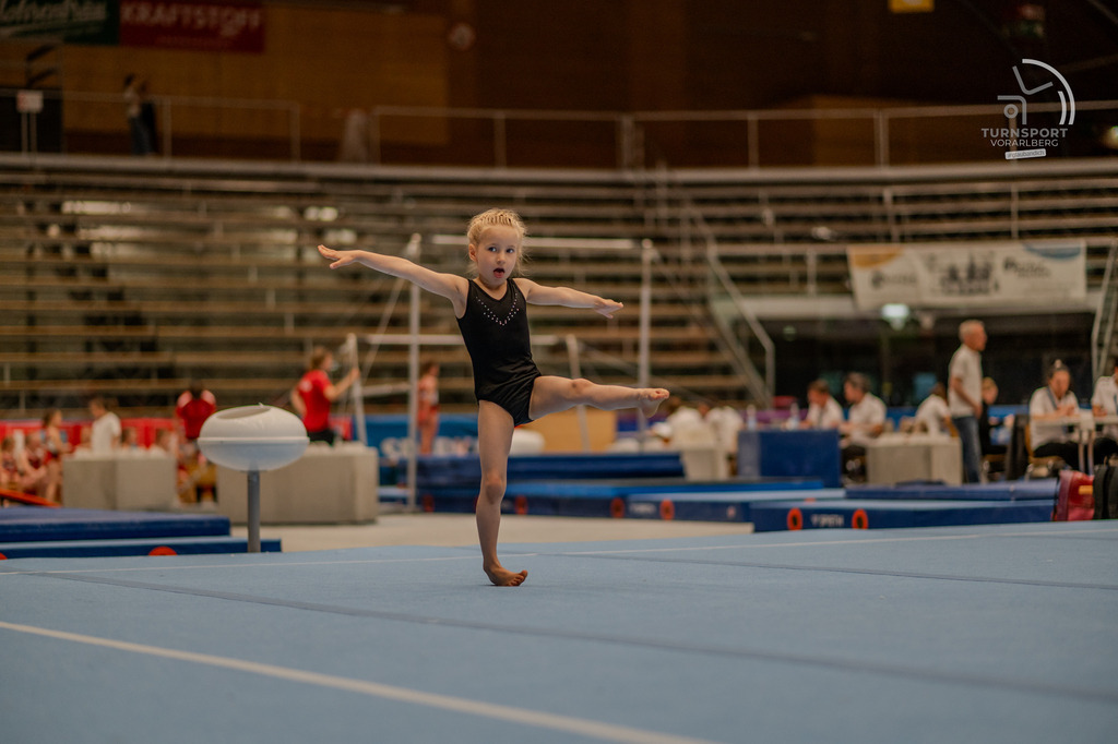 DSC_9804 | "Fussifoto.com – Ihr Ansprechpartner für hochwertige Fotografie! Entdecken Sie kreative Bilder und professionelle Dienstleistungen. Kontaktieren Sie uns für Ihre Projekte!"