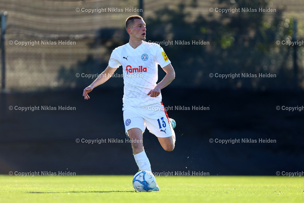 NH_HolsteinKiel_FerencvarosBudapest_Testspiel_10012025 | #13 Ivan Nekic (Holstein Kiel)Fußball I Herren I Testspiel I Saison 2025-2026  I Holstein Kiel - Ferencvaros Budapest I 10.01.2026 I La Manga Club (Spanien)