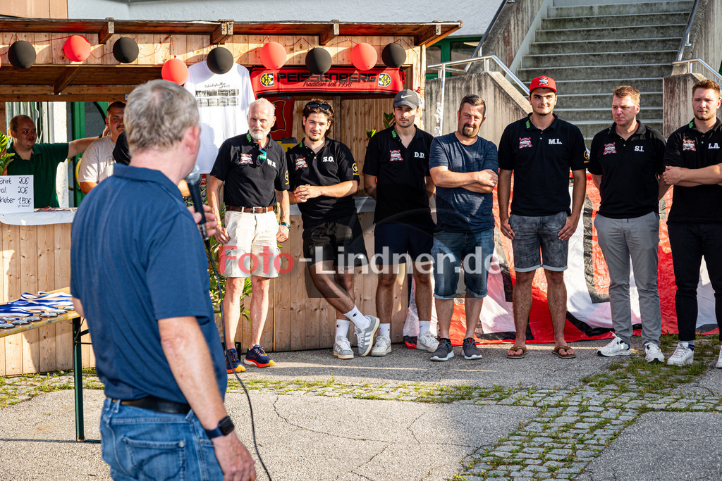 Miners Fanclub Sommerfest | Miners Fanclub Sommerfest, Miners Fanclub Sommerfest, 20240720,Ehrung der Mannschaft von Frank Butz (BEV Eishockey Obmann),2024-07-20 in Peißenberg (Eissation)Frank Butz (BEV Eishockey Obmann)Copyright: WolfgangxLindner www.foto-lindner.de