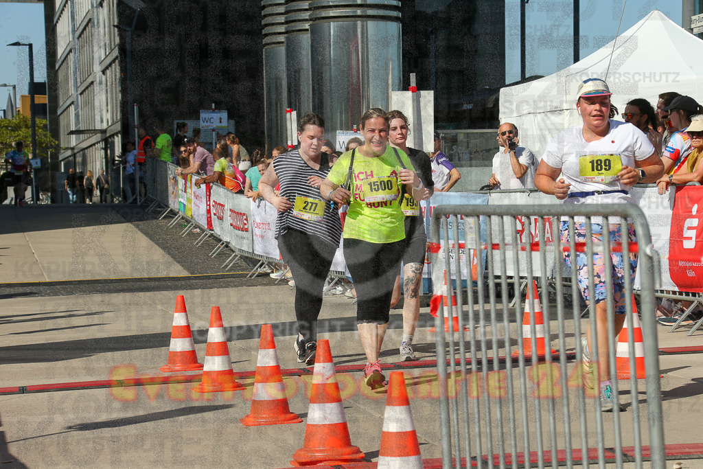 240921_1509_EX1_4469 | Sportfotografie im Rhein-Sieg Kreis, Köln, Bonn, NRW, Rheinland Pfalz, Hessen, etc. Unser Tätigkeitsfeld umfasst den Laufsport vom Volkslauf über den Marathon, Duathlon, Triathon bis zum Ultralauf wie Kölnpfad Ultra oder Schindertrail.