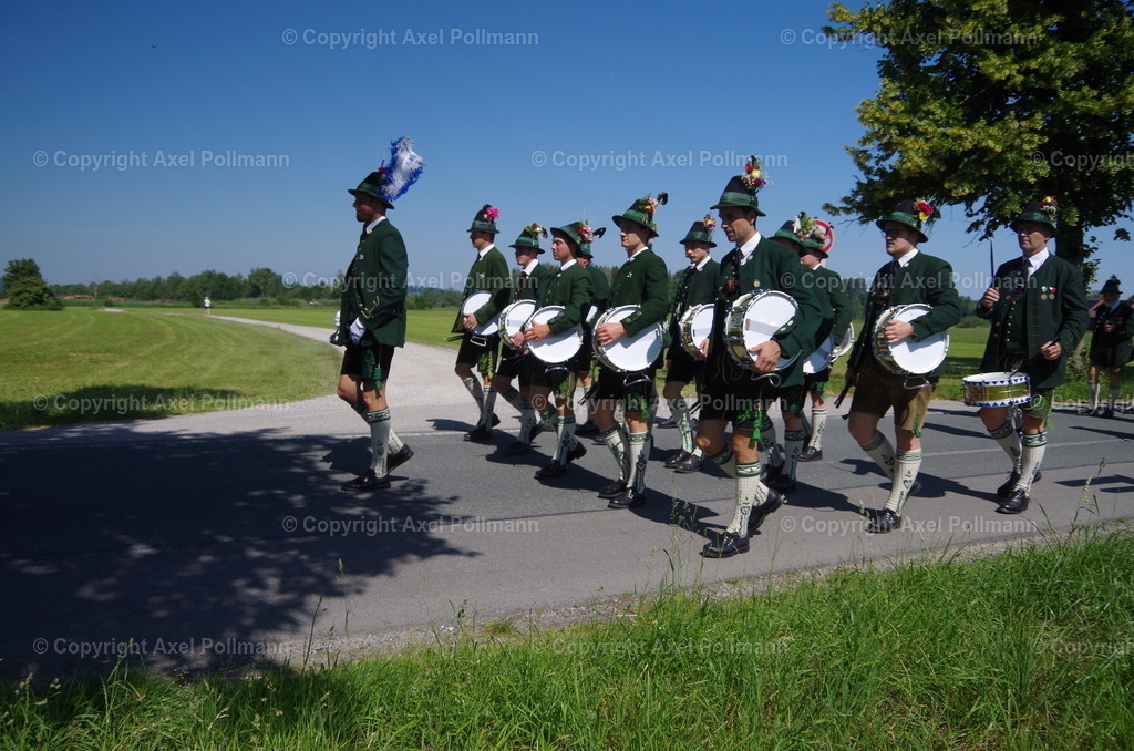 IMGP6183 | fotografiert von Axel PollmannLeonhardi Wallfahrt Benediktbeuern und Murnau, Fronleichnam, Fasching, Landschaft im Loisachtal und Benediktbeuern  - Realisiert mit Pictrs.com