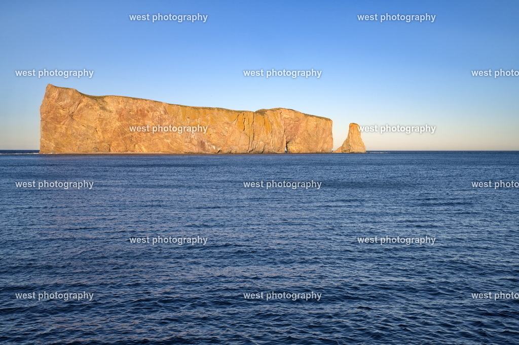Rocher de Perc_ 2 - CAN 2022 | west photography - Realisiert mit Pictrs.com