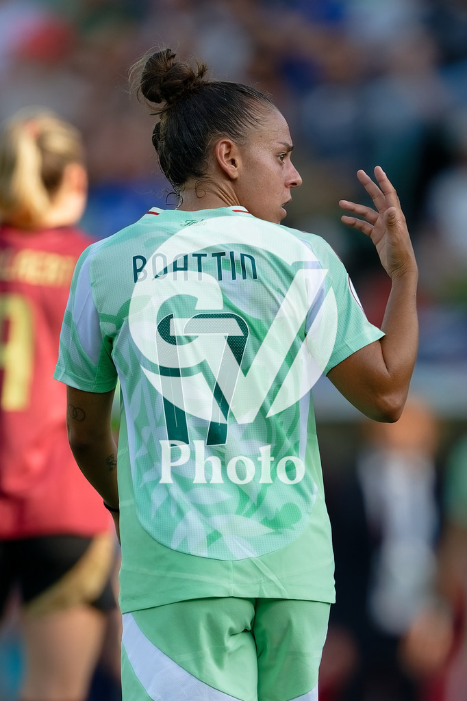 Belgium v Italy - UEFA Women's EURO 2025 Group B | SION, SWITZERLAND - JULY 3: Lisa Boattin of Italy gestures during the UEFA Womens EURO 2025 Group B match between Belgium and Italy at Stade de Tourbillon on July 3, 2025 in Sion, Switzerland. (Photo by Giuseppe Velletri/Sports Press Photo/Getty Images)