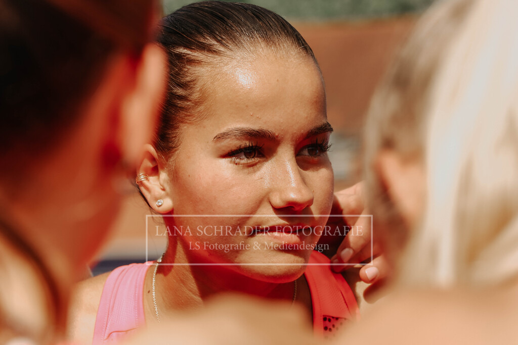 EM_WU18_SF_GER-BEL_Lille_bearbeitet (2 von 38) | lanaschraderfotografie - Realisiert mit Pictrs.com
