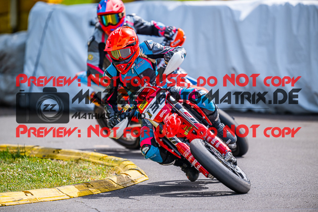 MaZZes_FotoMatrix_220618_6462 | S4