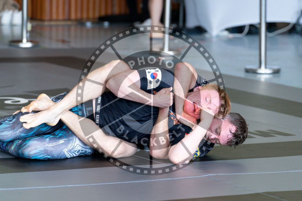 20240608PBB03469 | Fighters compete during the ILLCS VII summer edition luta livre competition in Hannover, Germany, on June 8, 2024.