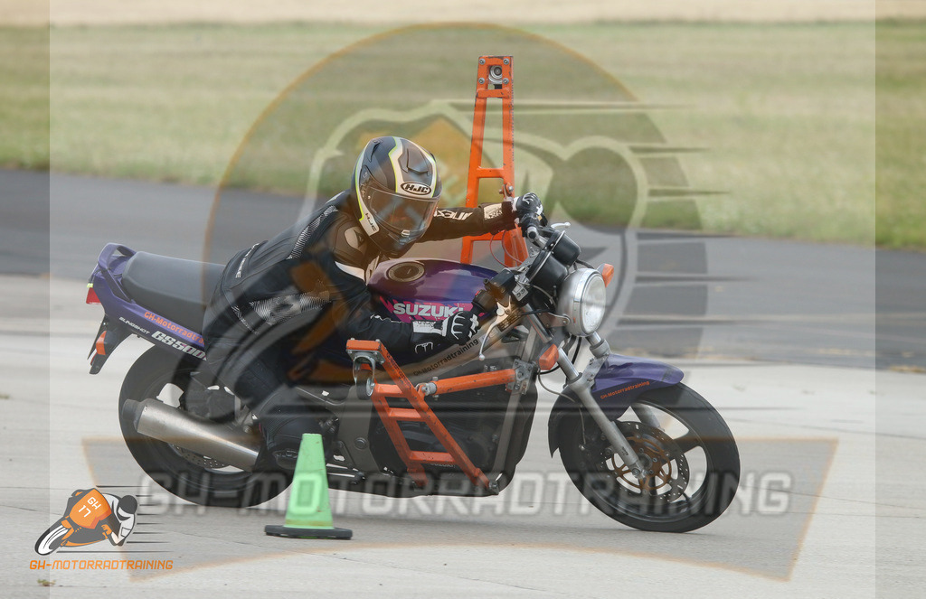 IMG_1712 | gh-motorradtraining-foto.de - Realisiert mit Pictrs.com