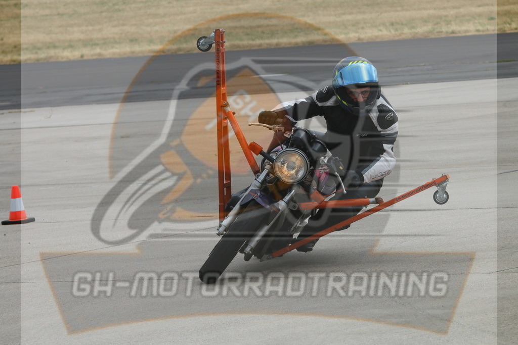 IMG_3301 | gh-motorradtraining-foto.de - Realisiert mit Pictrs.com