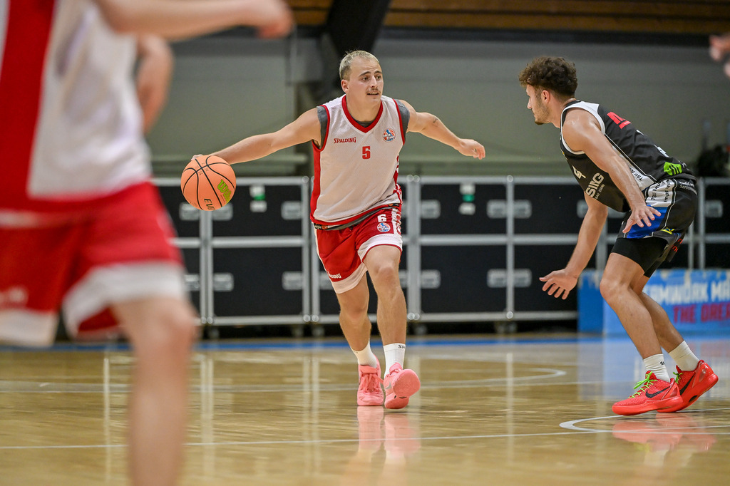 rsk_102 | Fotos von Basketballspielen aus dem Raum NRW fotografiert von Gero Mueller-Laschet und Daniel Schaefer - Realisiert mit Pictrs.com