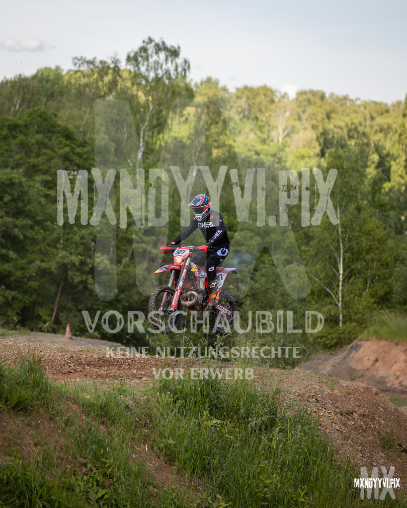 866A0846 | mxndyyvipix