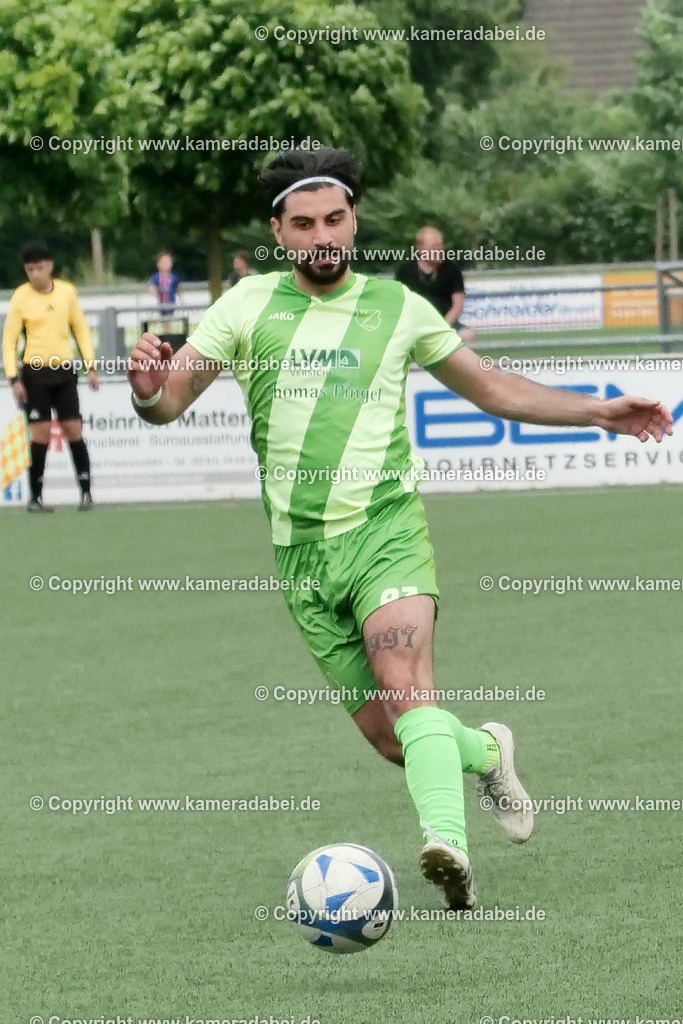 Fußball : Bezirksliga : SV 08/29 Friedrichsfeld - Alemannia Pfalzdorf am 30.05.2026 in Voerde Friedrichsfeld | Fußball : Bezirksliga : SV 08/29 Friedrichsfeld - Alemannia Pfalzdorf am 30.05.2026 in Voerde Friedrichsfeld - Realisiert mit Pictrs.com