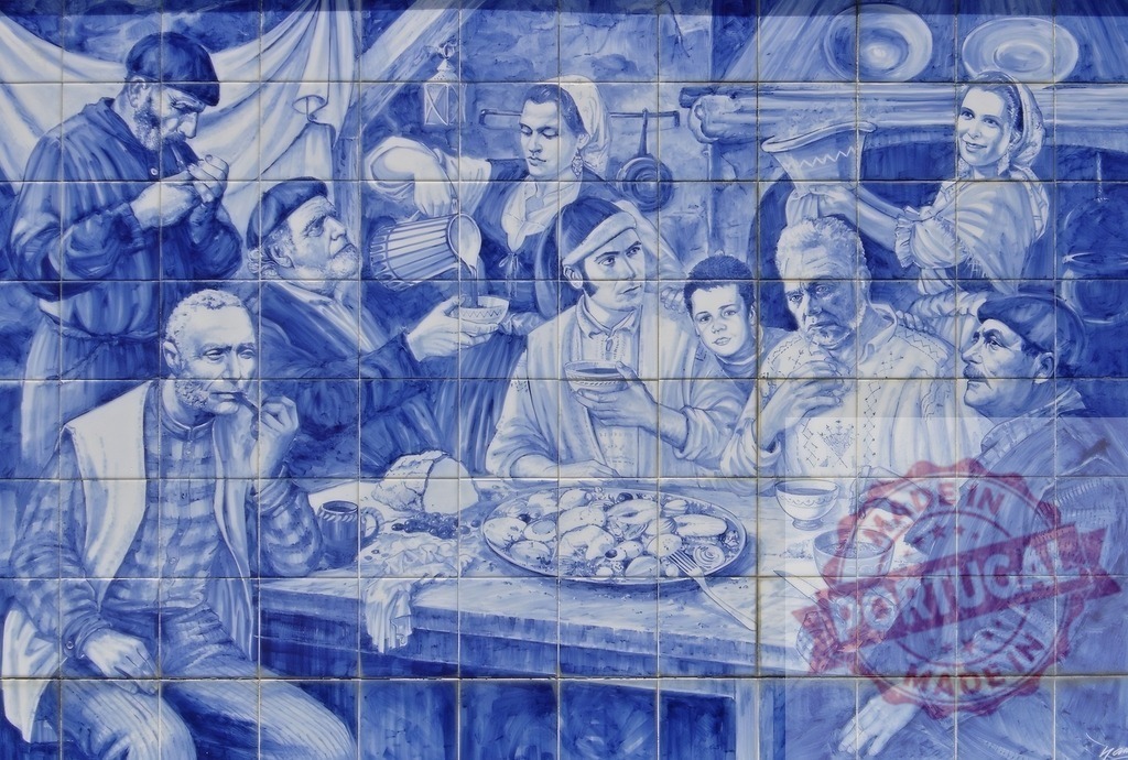Azulejo mural depicting historical Portuguese feast gathering | People enjoying a traditional dinner meal, painted on blue and white tiles - Realisiert mit Pictrs.com